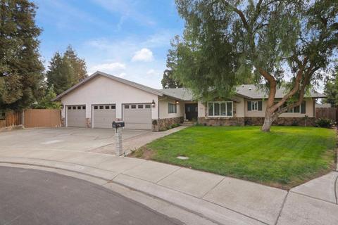 213 Primula Ct, Ripon, CA 95366 photo 1