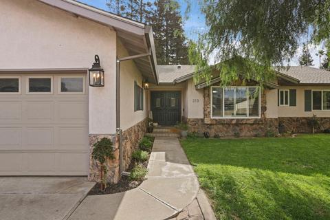 213 Primula Ct, Ripon, CA 95366 photo 3