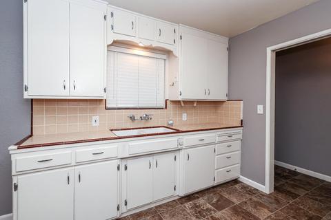 1217 Lauralee Ct, Modesto, CA 95350 photo 5