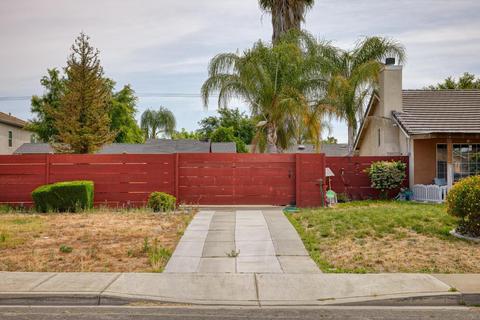 800 Grand Central Dr, Modesto, CA 95351 photo 4