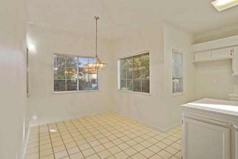 2338 Jamestown Ct, Lodi, CA 95242 photo 12