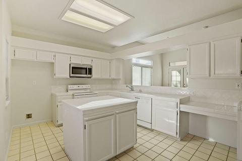 2338 Jamestown Ct, Lodi, CA 95242 photo 8