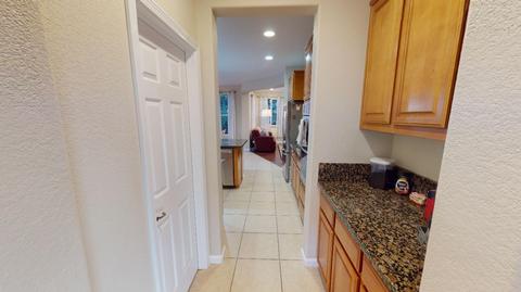 1721 Thomas Ct, Modesto, CA 95355 photo 9