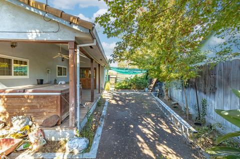1000 Colonial Ct, Modesto, CA 95350 photo 25