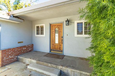 1000 Colonial Ct, Modesto, CA 95350 photo 5