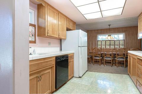 1000 Colonial Ct, Modesto, CA 95350 photo 7