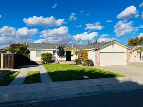 1901 W Walnut, Lodi, CA 95242 photo 1