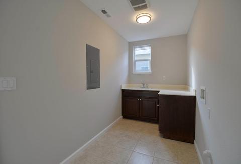 1428 Phlox Dr, Patterson, CA 95363 photo 72