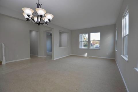 1428 Phlox Dr, Patterson, CA 95363 photo 17