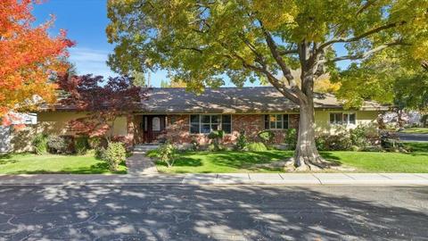 401 Roxbury Ln, Modesto, CA 95350 photo 1