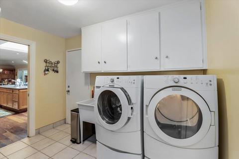 401 Roxbury Ln, Modesto, CA 95350 photo 44