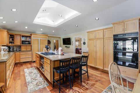 401 Roxbury Ln, Modesto, CA 95350 photo 16