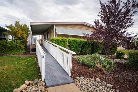 8 Via Grande, Olivehurst, CA 95961 photo 2