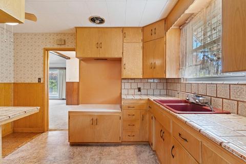 731 Howard St, Lodi, CA 95242 photo 17