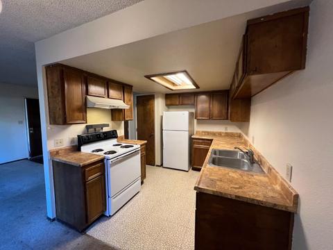 3701 Colonial Dr #135, Modesto, CA 95356 photo 17