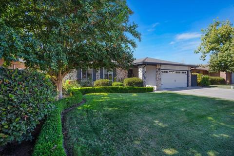 1941 Carleton, Turlock, CA 95382 photo 1