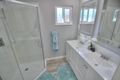 2213 Monte Carlo Ave, Modesto, CA 95350 photo 44