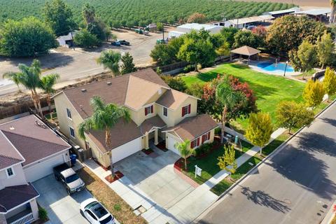 1226 Hyacinth Dr, Patterson, CA 95363 photo 2