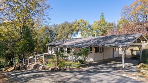 21517 Crestview Dr, Sonora, CA 95370 photo 3