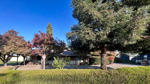 3813 Beckwith Rd, Modesto, CA 95358 photo 1