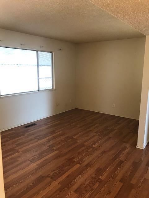 929 Charleston Ave, Modesto, CA 95350 photo 8