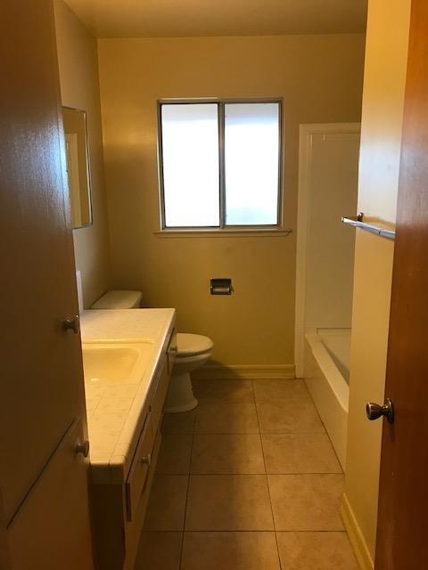 929 Charleston Ave, Modesto, CA 95350 photo 16
