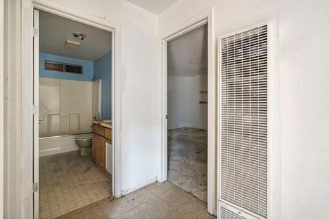 208 Flora St, Lodi, CA 95240 photo 16