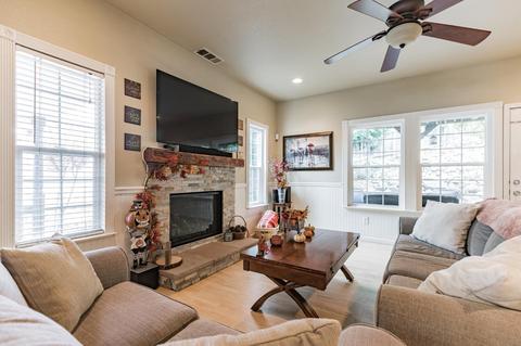 2715 Clay St, Placerville, CA 95667 photo 5