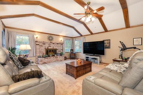 3929 Nicklaus Pl, Carmichael, CA 95608 photo 2
