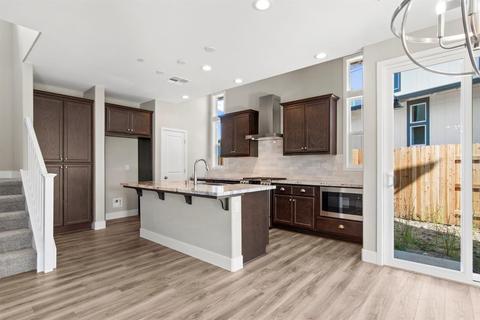 712 Silo St, Folsom, CA 95630 photo 3