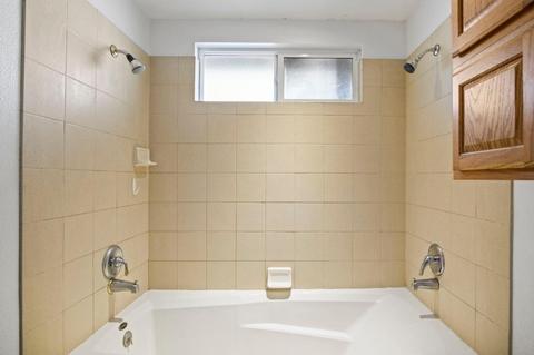 2011 Joaquin St, Modesto, CA 95350 photo 5