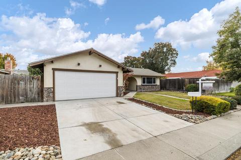2404 Stone Crop Ln, Modesto, CA 95355 photo 3