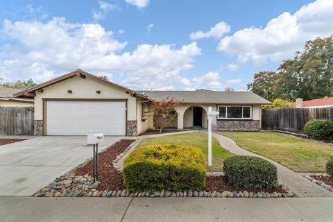 2404 Stone Crop Ln, Modesto, CA 95355 photo 1