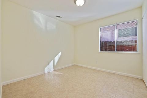 1209 Cribari Dr, Modesto, CA 95358 photo 23