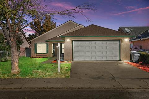 1209 Cribari Dr, Modesto, CA 95358 photo 1