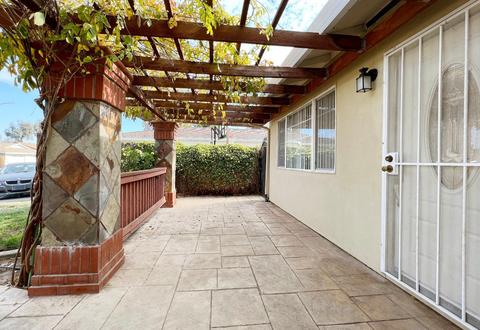74 E Trident Dr, Pittsburg, CA 94565 photo 4