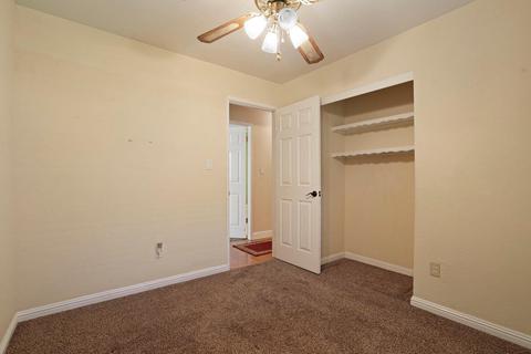 408 Mount Everest Ct, Modesto, CA 95358 photo 17