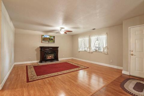 408 Mount Everest Ct, Modesto, CA 95358 photo 4