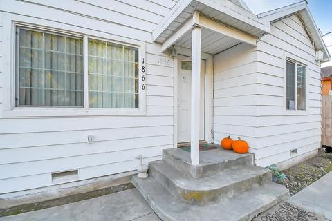 1866 7th Ave, Olivehurst, CA 95961 photo 2