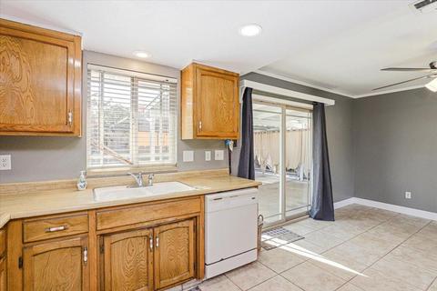 2412 Northridge Dr, Modesto, CA 95350 photo 20