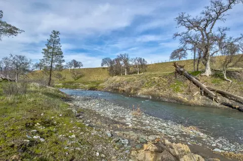 3376 Co Road 308, Elk Creek, CA 95939