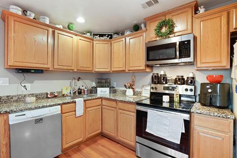 1102 1st St, Galt, CA 95632 photo 9