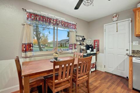 1102 1st St, Galt, CA 95632 photo 8
