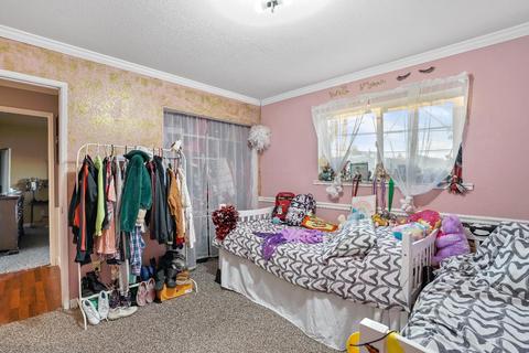 1102 1st St, Galt, CA 95632 photo 12