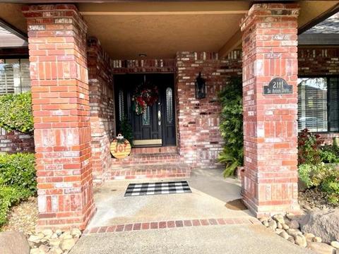 2111 Saint Anton Dr, Lodi, CA 95242 photo 4