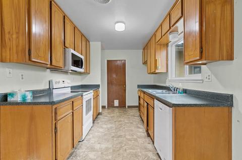 2508 Andre Ln, Turlock, CA 95382 photo 11