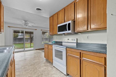 2508 Andre Ln, Turlock, CA 95382 photo 13