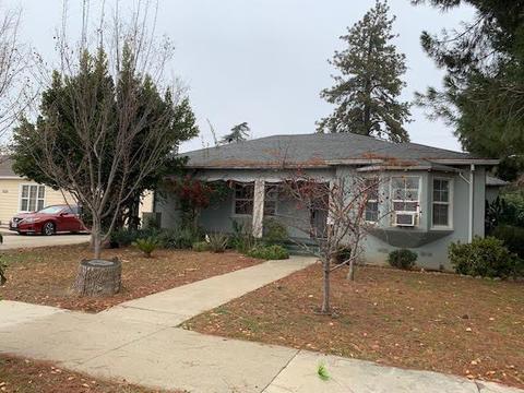 215 E 20th St, Merced, CA 95340 photo 1