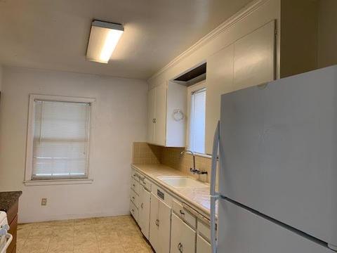215 E 20th St, Merced, CA 95340 photo 6