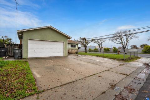 2440 Eicher Ave, Modesto, CA 95350 photo 11